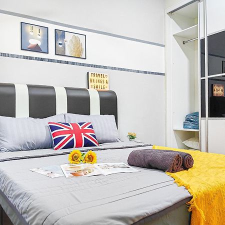 Medini Signature X 3Min To Legoland X 2Br X 7Pax Нусаджайя Экстерьер фото
